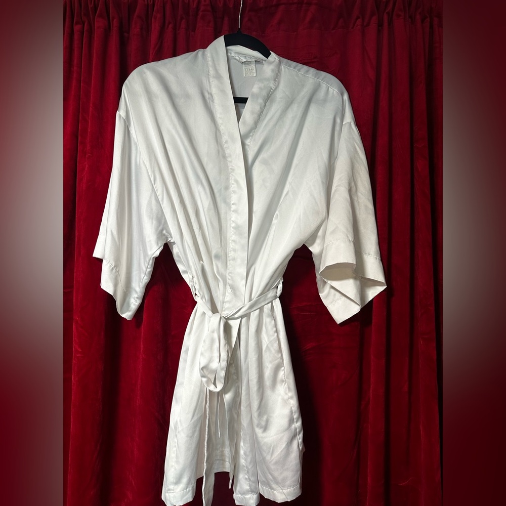 Icing White Bride Robe